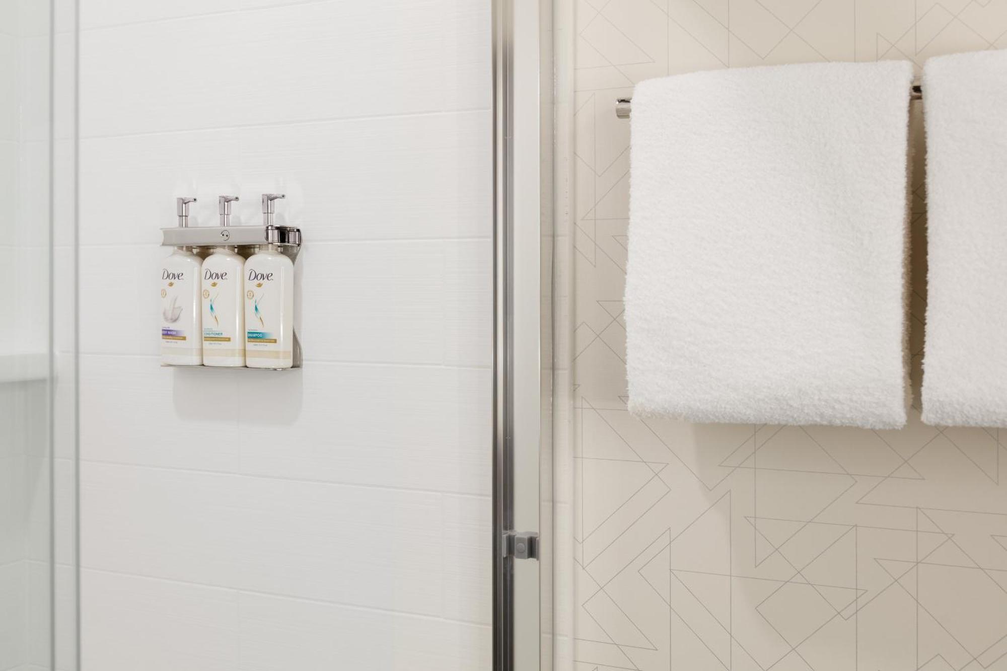 Holiday Inn Express & Suites Brookhaven By Ihg Eksteriør billede