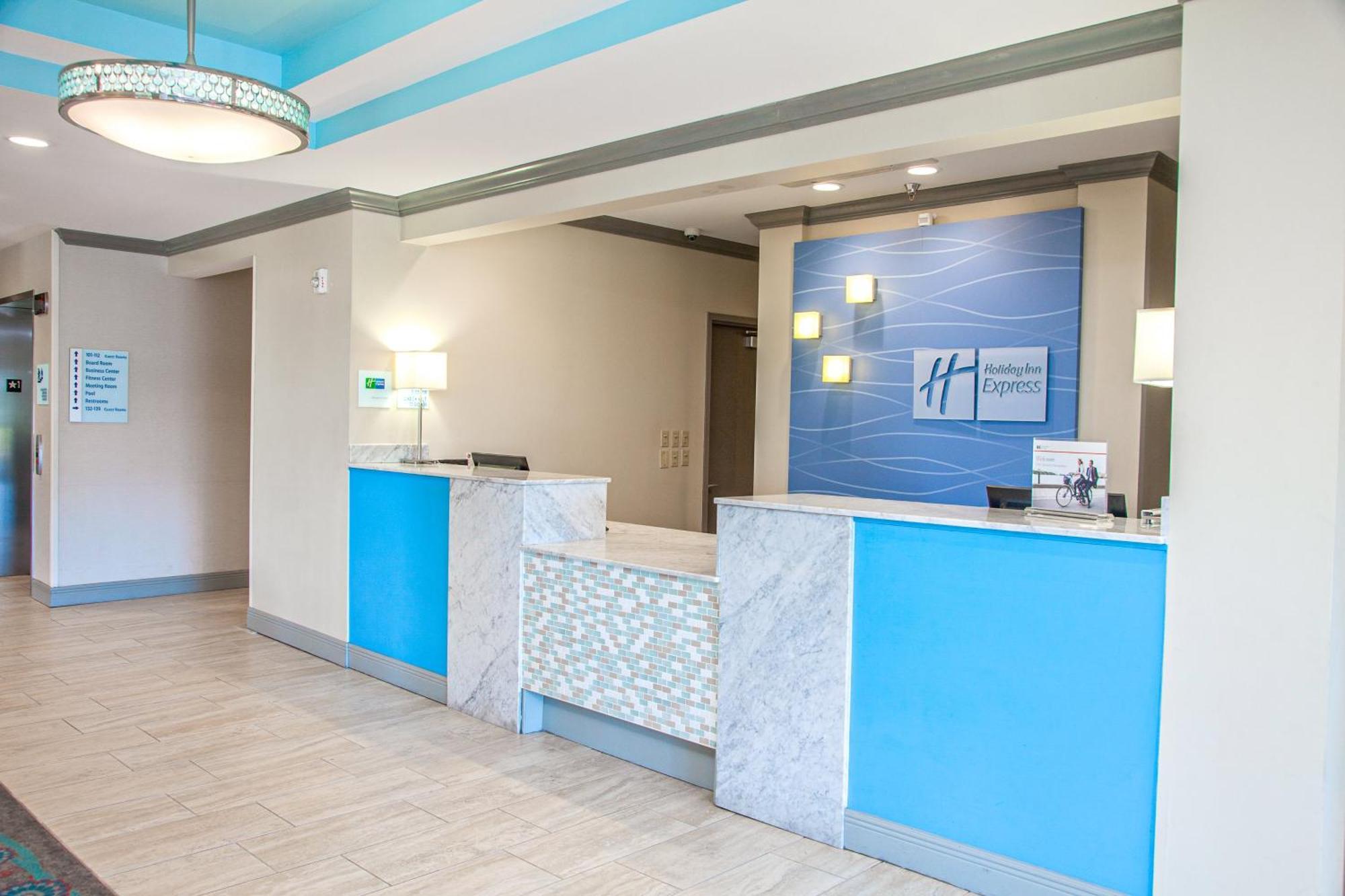 Holiday Inn Express & Suites Brookhaven By Ihg Eksteriør billede