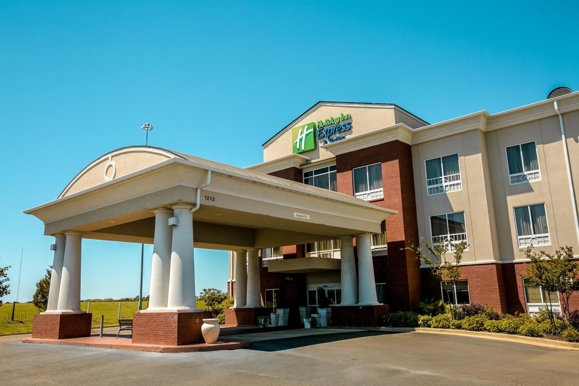 Holiday Inn Express & Suites Brookhaven By Ihg Eksteriør billede