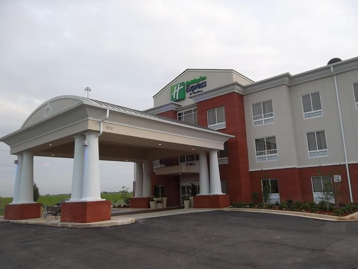Holiday Inn Express & Suites Brookhaven By Ihg Eksteriør billede