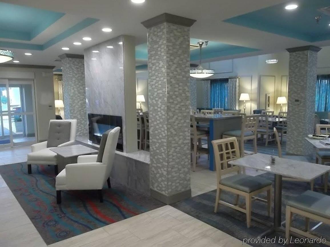 Holiday Inn Express & Suites Brookhaven By Ihg Eksteriør billede